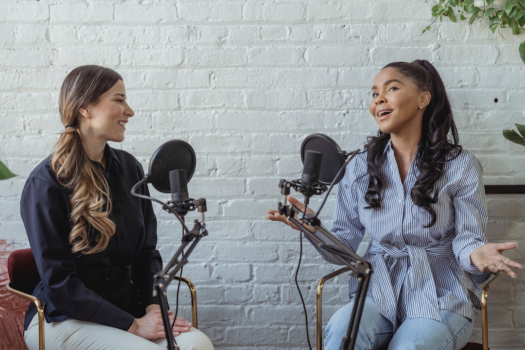 5 Podcasts for Women Entrepreneurs