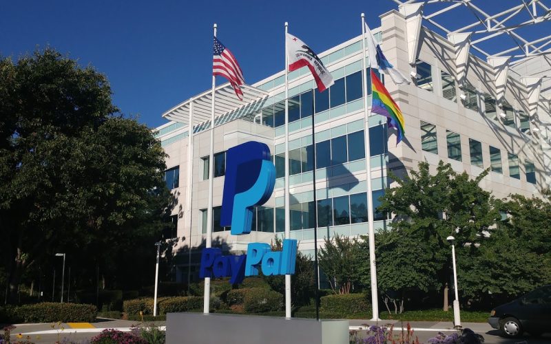 2000 Job Cuts at PayPal as Company Struggles in Slowdown