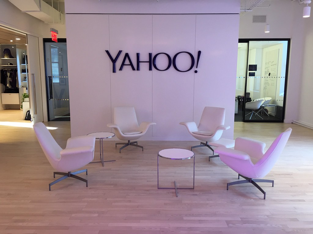 Yahoo to Lay Off Thousands in Workforce Reduction