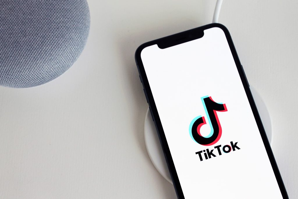 Canadian Government Prohibits TikTok Usage on Official Devices