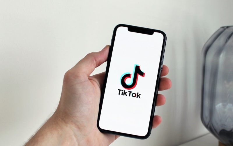 TikTok security fears prompt BBC to advise staff to delete app from work phones