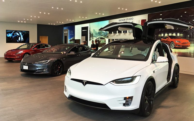 Musk's Tesla reduces prices again to incentivize sales growth