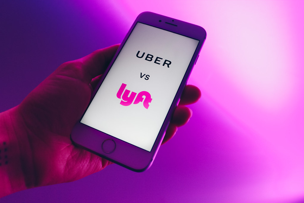Uber and Lyft prevail as US court upholds contractor status for workers