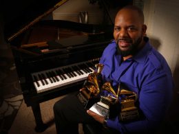 Aaron Lindsey Net Worth: The Melodious Path to Financial Prosperity